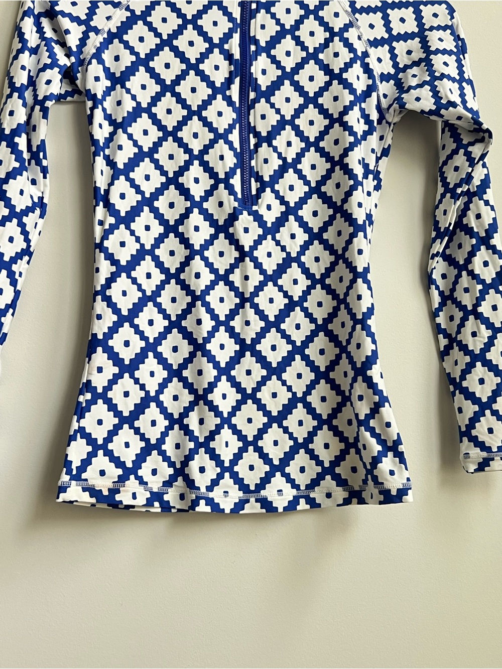 SZ Blockprints™ X J.Crew long-sleeve rash guard 1/2 Zip Small Geometric Beach - Picture 6 of 13